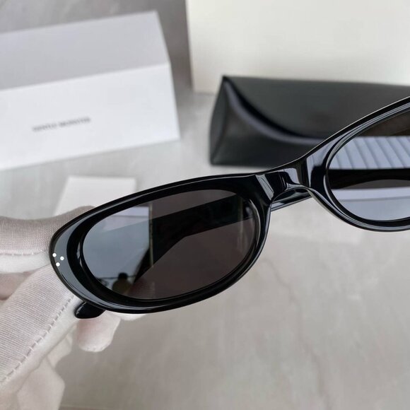 Gentle Monster Black Oval Sunglasses Sleek Minimal Frame main image 6